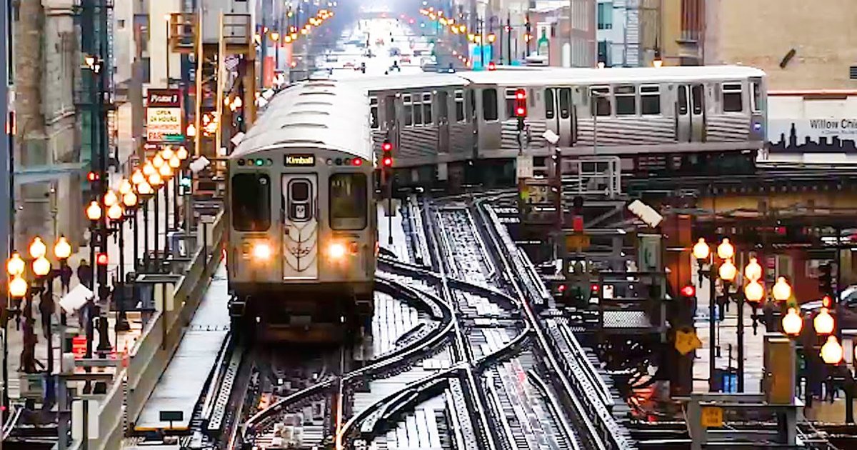 Brown Line Train in the Loop